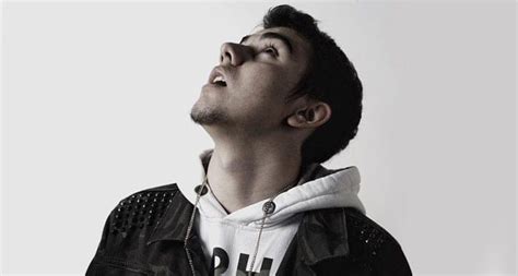 vio neden oldu|Vio Lyrics, Songs, and Albums .